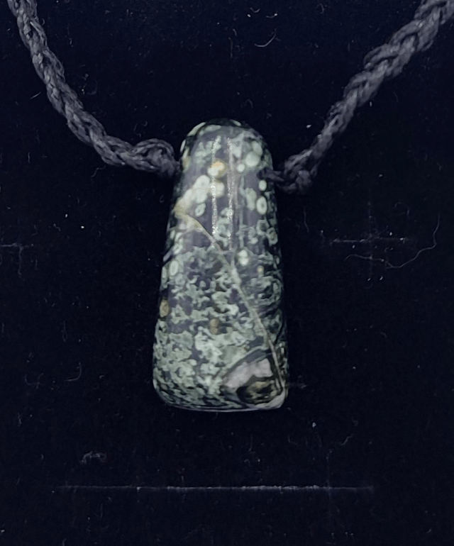 Pendentif variolite 